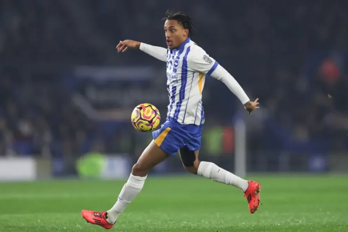 Joao Pedro Jadi Target Chelsea? Rumor Transfer Panas Premier League Musim Panas Ini